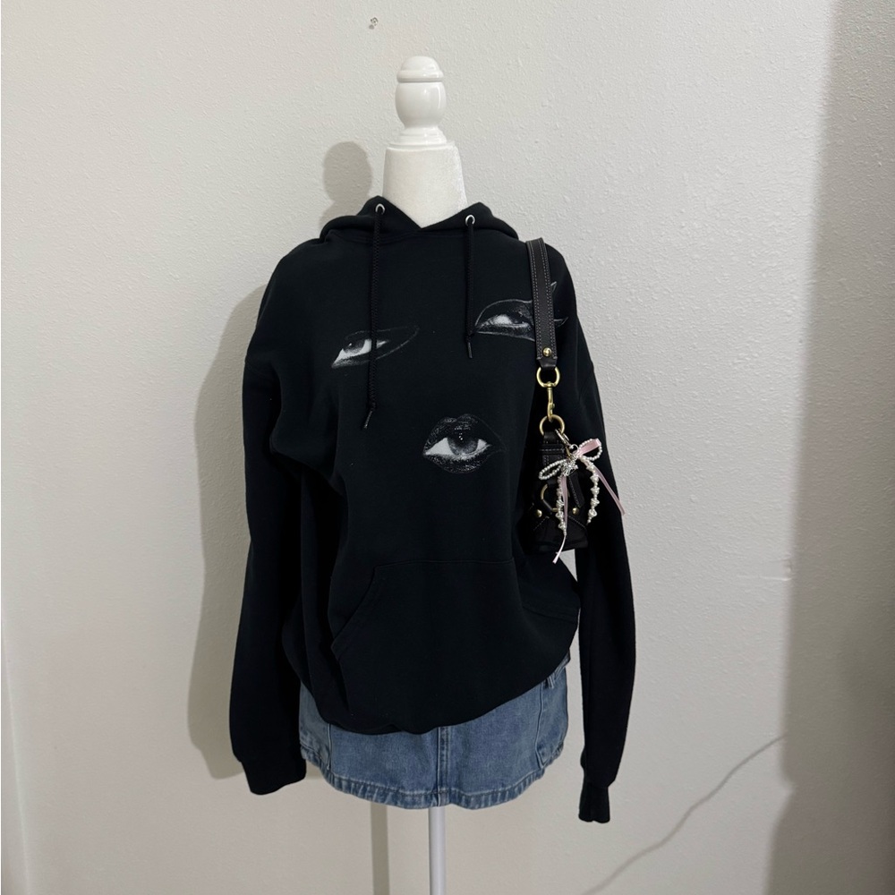 Black vintage hoodie